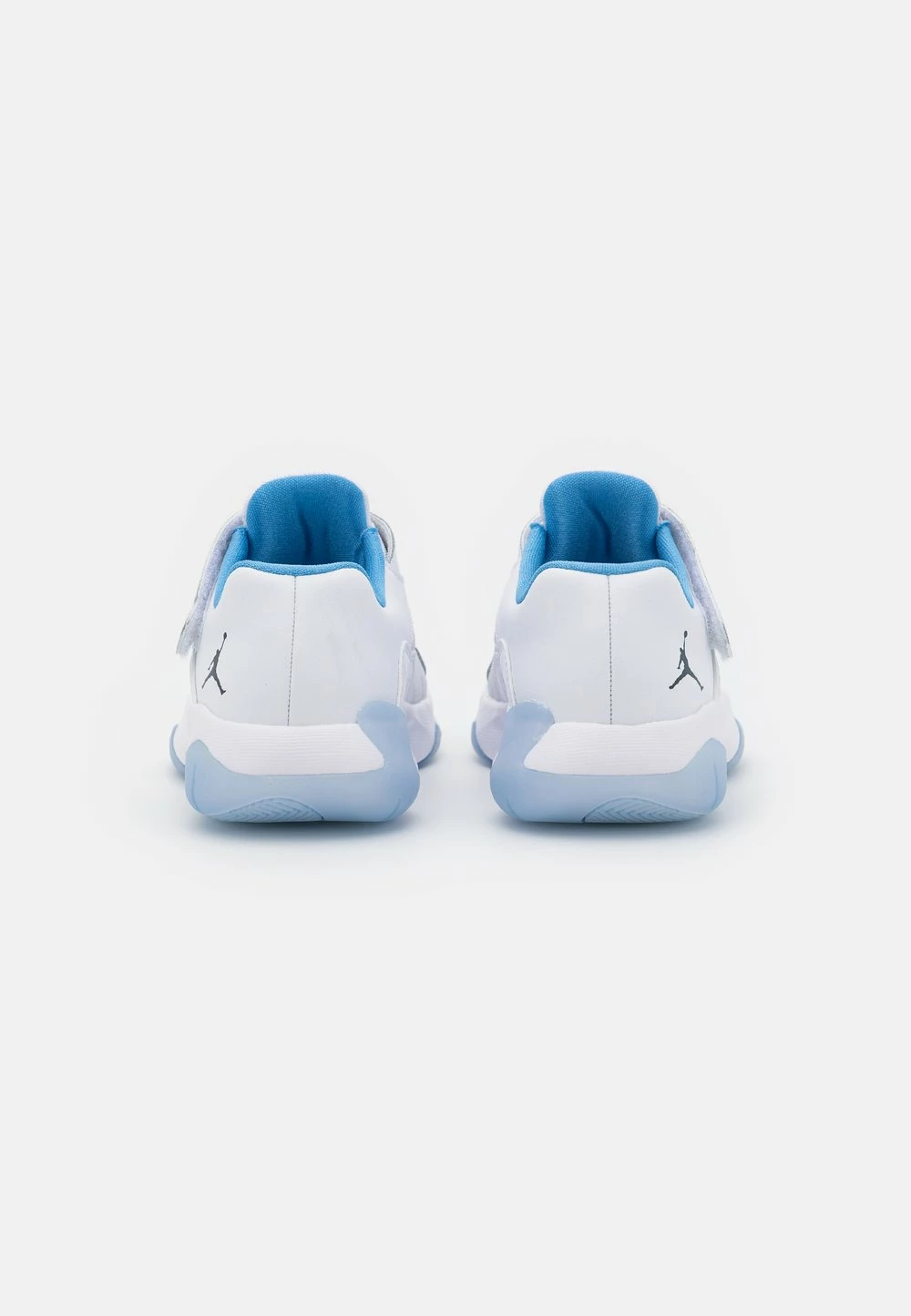 Top 10 ✨ Prix Distinctifs Jordan 11 CMFT LOW UNISEX - Chaussures de basket à scratch 🔔 5 Top 10 ✨ Prix Distinctifs Jordan 11 CMFT LOW UNISEX - Chaussures de basket à scratch 🔔 – Image 3