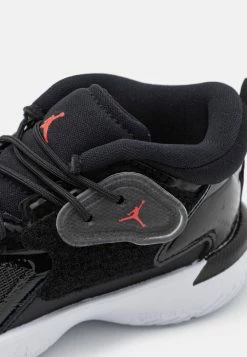 Coupon 🎉 Prix Discount Jordan ZION 1 UNISEX - Chaussures de basket basket-ball ❤️ -Pas Cher Jordan Magasin b9bbe13a01754c0bae80c749736362eb