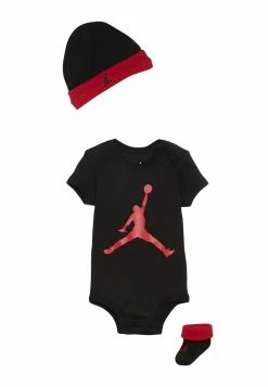 Vente flash 😀 Jordan JUMPMAN BOOTIE SET UNISEX - T-shirt imprimé Qualité Excellente accessoires basket-ball 🔥 -Pas Cher Jordan Magasin c6a68de0ce7340e5b049ff3e86358a89 2
