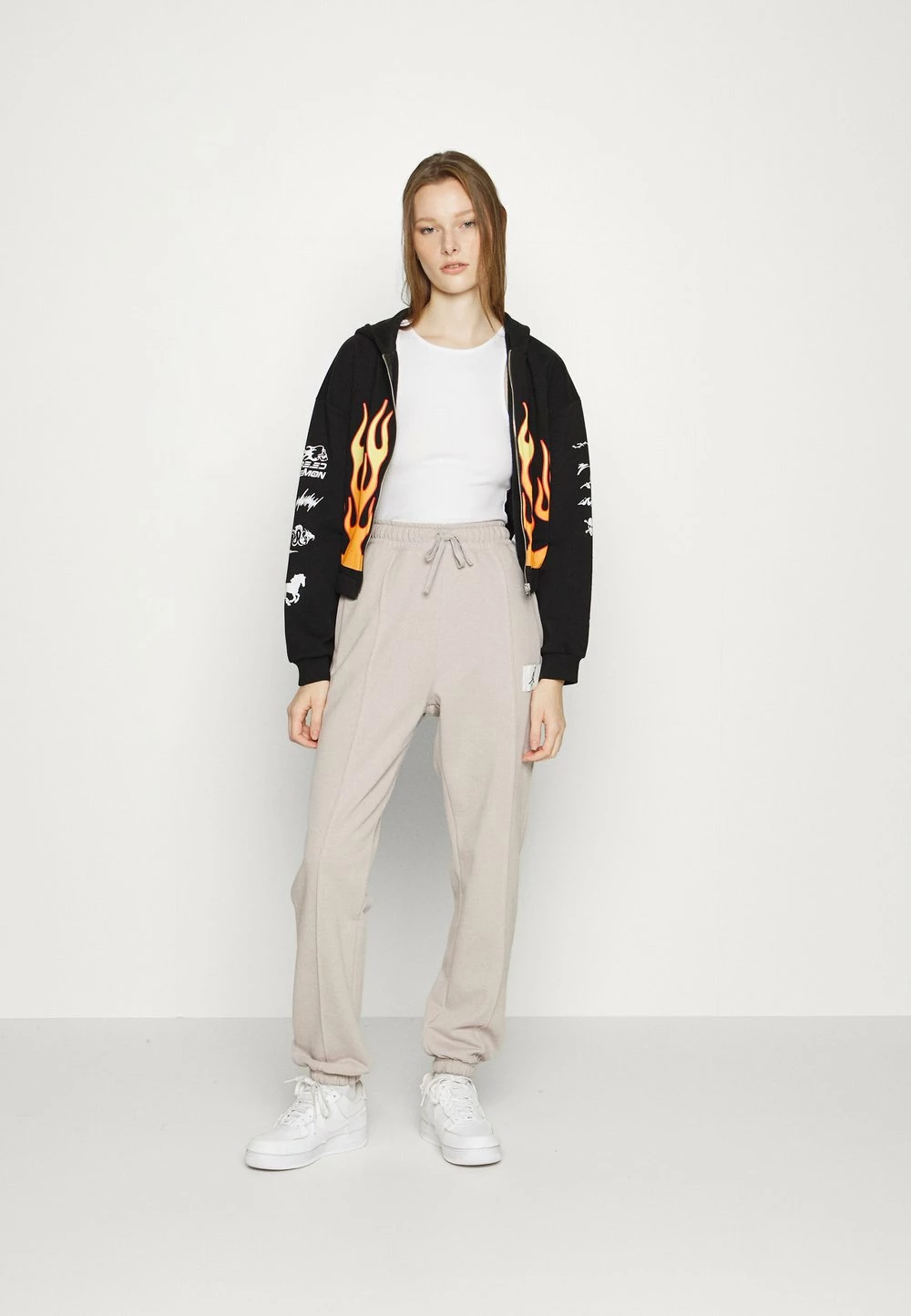 Meilleure affaire 🥰 Bonne Qualité Jordan ESSEN PANT - Pantalon de survêtement pantalons haute femme 🌟 4 Meilleure affaire 🥰 Bonne Qualité Jordan ESSEN PANT - Pantalon de survêtement pantalons haute femme 🌟 – Image 2