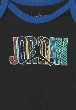 Sortie 🛒 Jordan BOYS SET - T-shirt imprimé Prix Sacrifiés vêtements portefeuille enfant 🧨 -Pas Cher Jordan Magasin cf5e09e6effd42658c04e08d61b76c7c