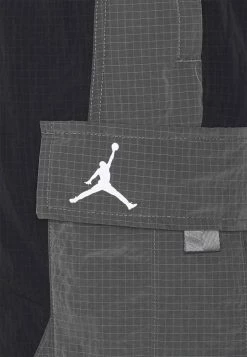 Meilleure affaire 😍 Jordan Prix Incroyables PANT - Pantalon cargo pantalons normale homme 😀 -Pas Cher Jordan Magasin d23843dc946f4ee8ac9804b1fb8efc0e