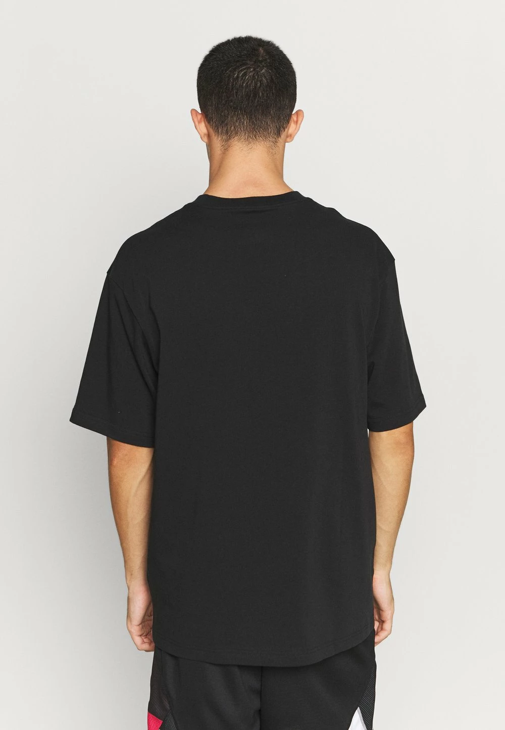 De gros ⭐ Jordan EVENT 1985 TEE - T-shirt imprimé Prix Équitable vêtements basket-ball homme 🤩 5 De gros ⭐ Jordan EVENT 1985 TEE - T-shirt imprimé Prix Équitable vêtements basket-ball homme 🤩 – Image 3