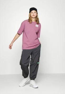 Meilleure affaire 💯 Jordan ESSEN TEE - T-shirt basique Plus Bas Prix De Vente t-shirts et tops col rond femme ⌛ -Pas Cher Jordan Magasin dab4f182dac84b3f8a1c7fbf59f51701