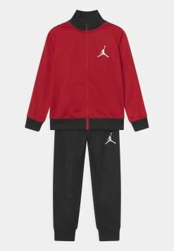 Meilleur prix ❤️ Jordan SET   - Survêtement Prix De Lancement vêtements basket-ball enfant ✔️