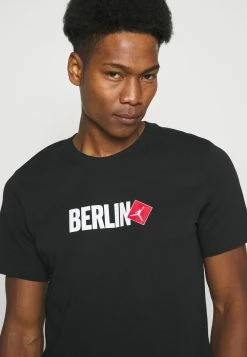 Tout neuf 👏 Jordan Assurance De l’Authenticité BERLIN CITY CREW - T-shirt imprimé t-shirts & polos col rond homme 🌟 -Pas Cher Jordan Magasin dba0ad01932441d6b7939e9e7ddd1b8b