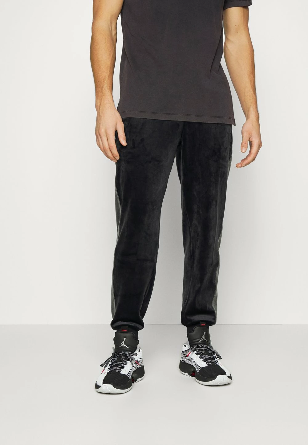 Meilleure vente đ Jordan ZION TRACK SUIT PANT - Pantalon de survĂȘtement Prix Sympa vĂȘtements basket-ball homme âš 3 Meilleure vente đ Jordan ZION TRACK SUIT PANT - Pantalon de survĂȘtement Prix Sympa vĂȘtements basket-ball homme âš