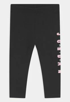 Top 10 đ Jordan AIR SET UNISEX - SurvĂȘtement Garantie De QualitĂ© 100% vĂȘtements basket-ball đ 8 Top 10 đ Jordan AIR SET UNISEX - SurvĂȘtement Garantie De QualitĂ© 100% vĂȘtements basket-ball đ -Pas Cher Jordan Magasin e81c61a993b84c4ba5303e6ee4012b48