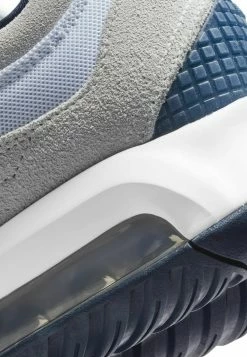 Budget 🔔 Jordan Vendre Baskets basses chaussures rond homme 👏 -Pas Cher Jordan Magasin e9443335f0214d128fd52af9938d551d