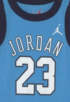Top 10 ❤️ Jordan Prix Bradés 23 SET UNISEX - Débardeur accessoires basket-ball enfant 🥰 -Pas Cher Jordan Magasin ea47dd57d37340b09c4c8f4b61fcd795