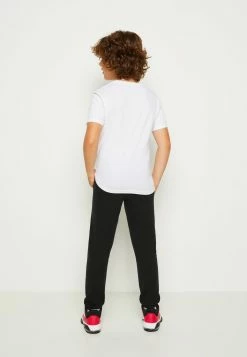 Bon marché 🌟 Jordan JUMPMAN AIR - T-shirt imprimé Première Qualité vêtements basket-ball unisex 🧨 -Pas Cher Jordan Magasin ef393f83293c48058fd28721c478e72e