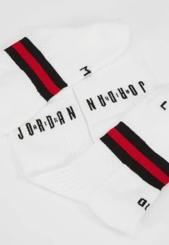 Promo ⭐ Qualité garantie 100% Jordan LEGACY CREW 2 PACK - Chaussettes de sport vêtements basket-ball homme ✨ -Pas Cher Jordan Magasin f5453d4c20624b24afcdc4b187e64283