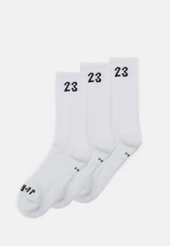 Coupon 🎉 Prix Usine Jordan ESSENTIAL CREW 3 PACK - Chaussettes de sport vêtements basket-ball homme 👍 -Pas Cher Jordan Magasin fa8cf118e7214e3dae398a6b2d905bf5 1